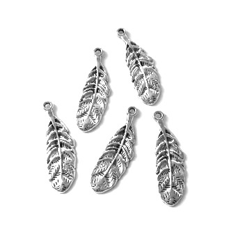 Metal Charms Feathers Platinum (5 pcs)