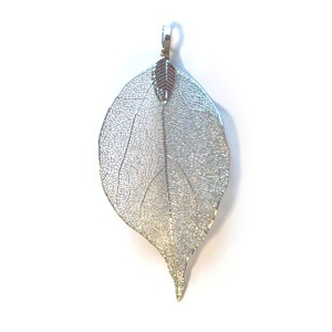 Natural Leaf with Hanger Platinum
