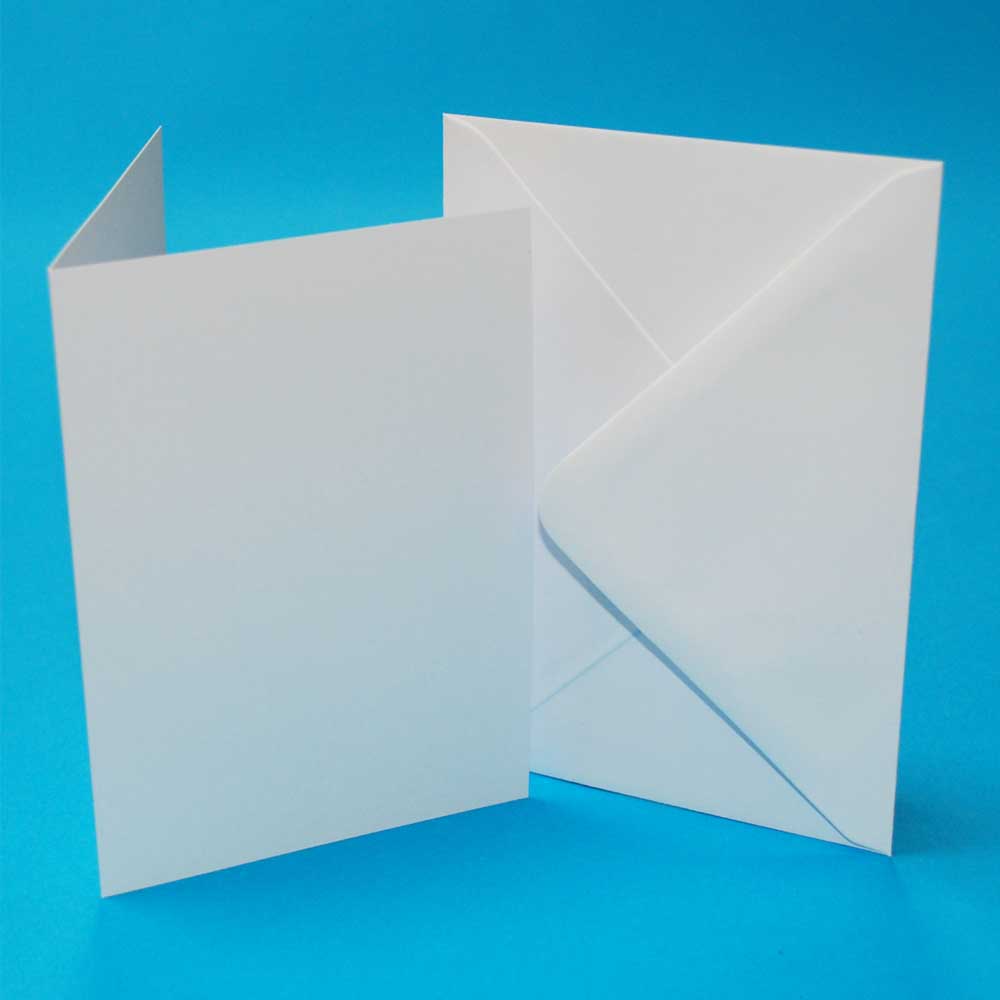 40 5�7 White Cards & Envelopes (300gsm)